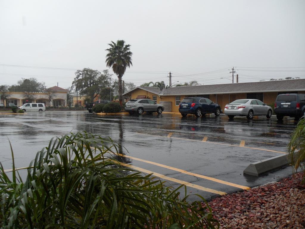 American Inn Of Daytona เดย์โทนาบีช ภายนอก รูปภาพ
