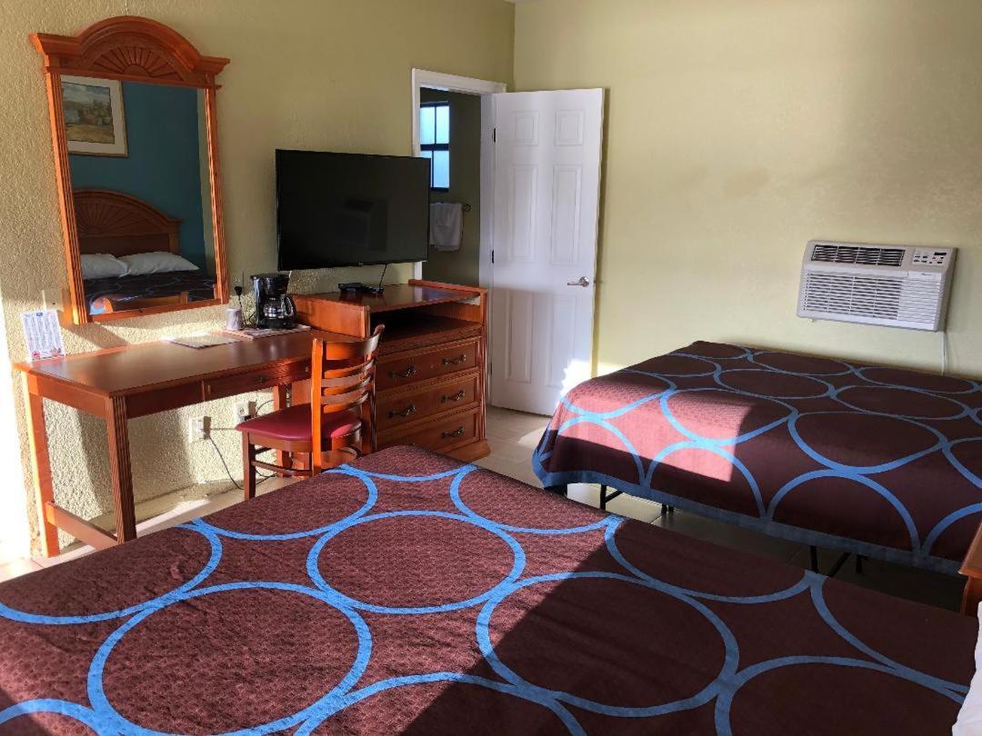 American Inn Of Daytona เดย์โทนาบีช ภายนอก รูปภาพ